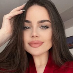 Valeria K