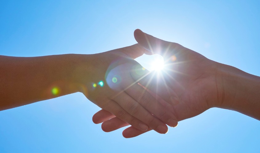 How to Build Trust Before Meeting in Person