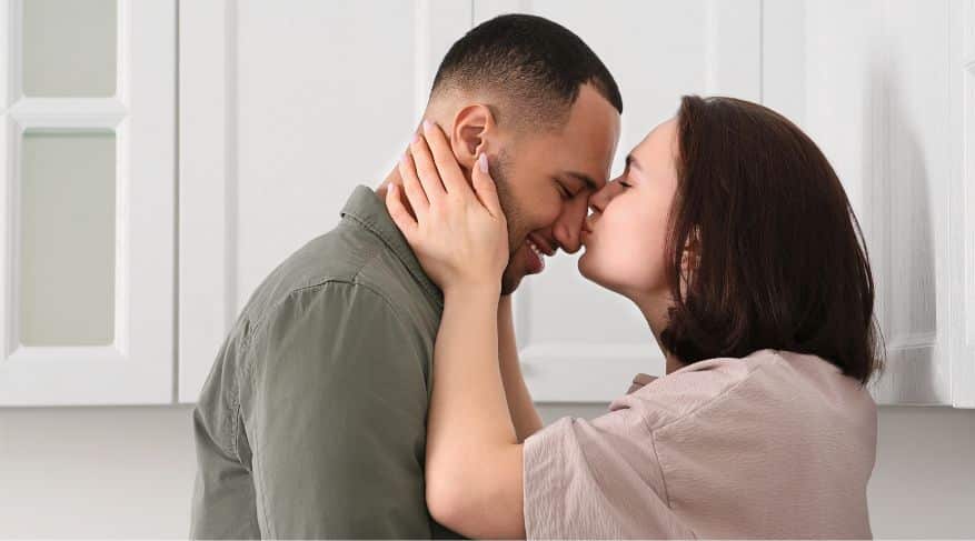 Ukrainian Dating Agency vs. Dating Site: Essential Differences